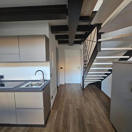 Mezzago Royal Suites Esterno foto