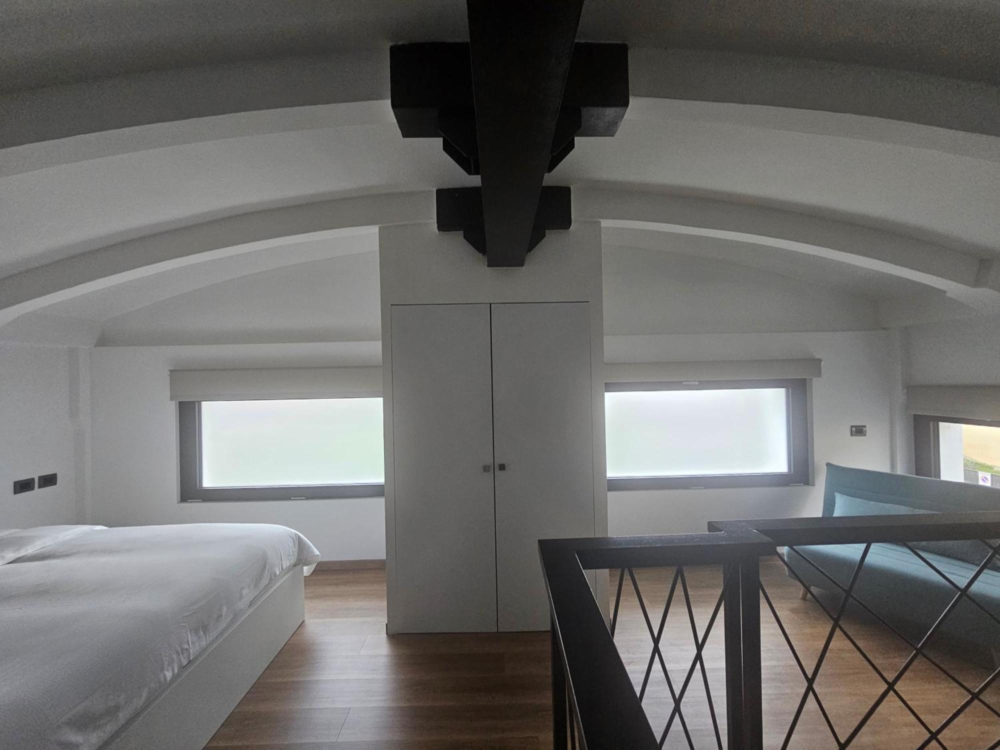 Mezzago Royal Suites Esterno foto